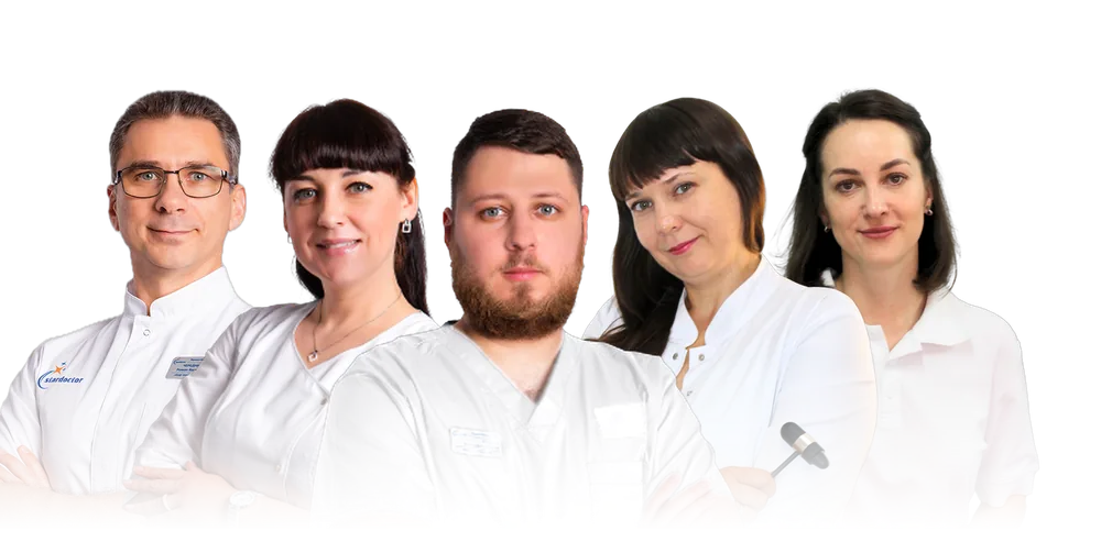 Лікарі STARDOCTOR у фірмових халатах